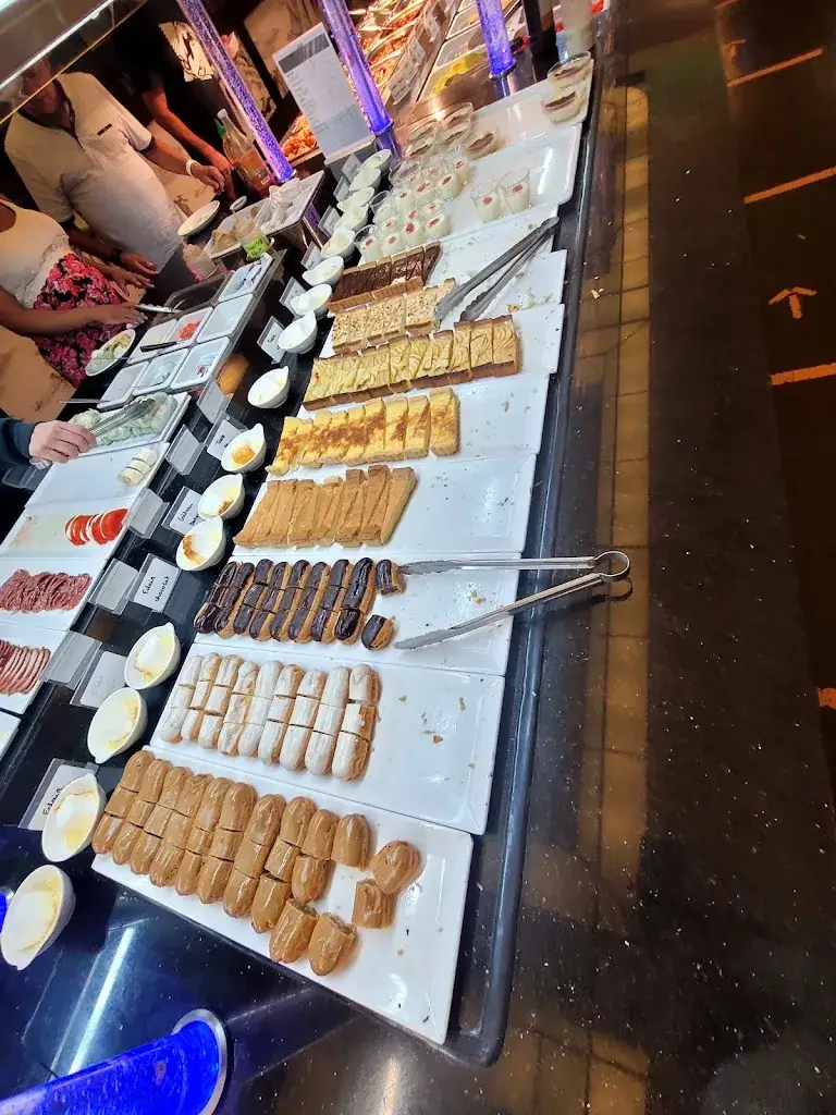 Pa Gu_Royal de Tarbes_Séméac_review