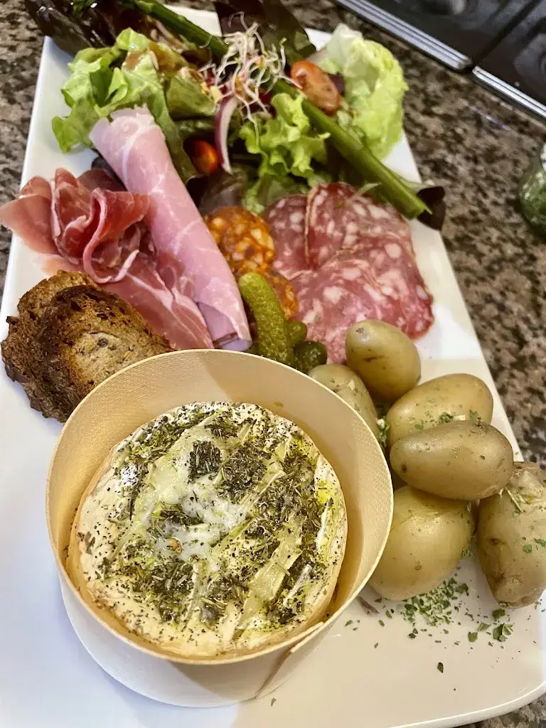 La Cave D'ernest_Barjac_slider_image_2