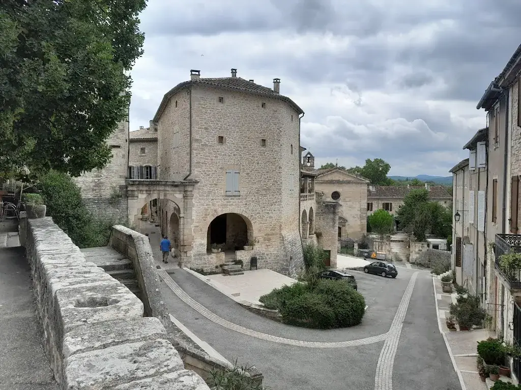 Le Cosy Lounge_Barjac_slider_image_3