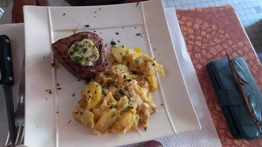 Menu_Auberge de la Crouze_Ancizes-Comps_image_4