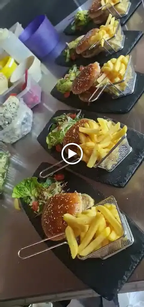 Auberge de la Crouze_Ancizes-Comps_slider_image_2