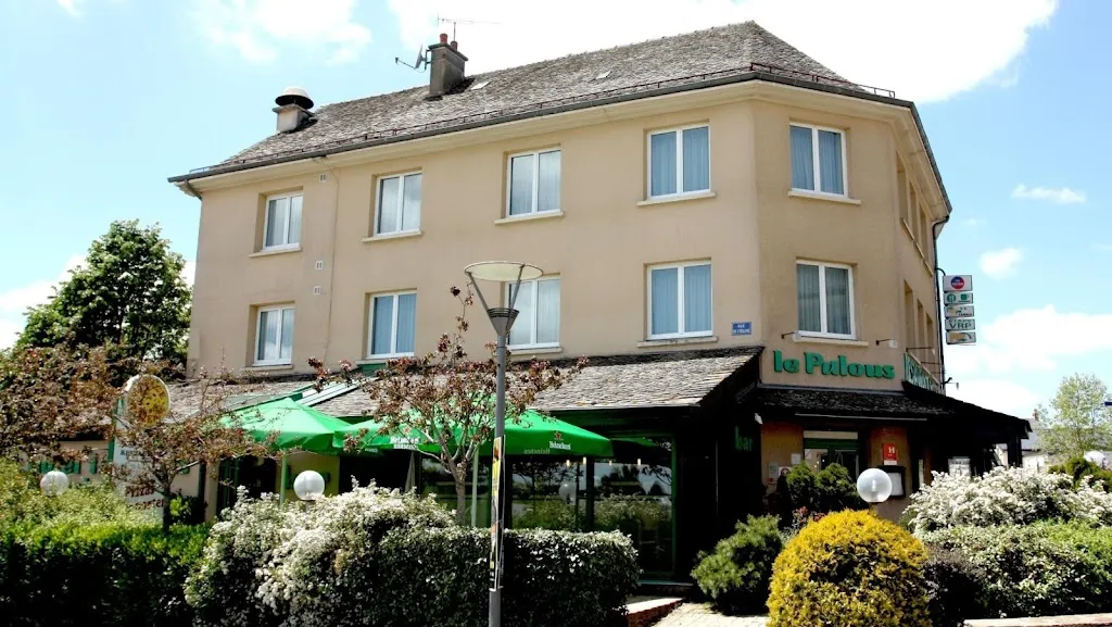 Logis Hôtel le Palous restaurant in Baraqueville