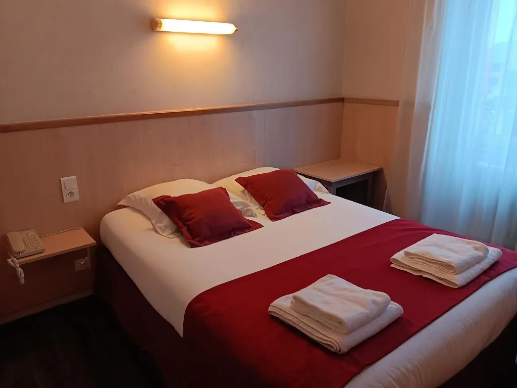 Logis Hôtel le Palous_Baraqueville_slider_image_2