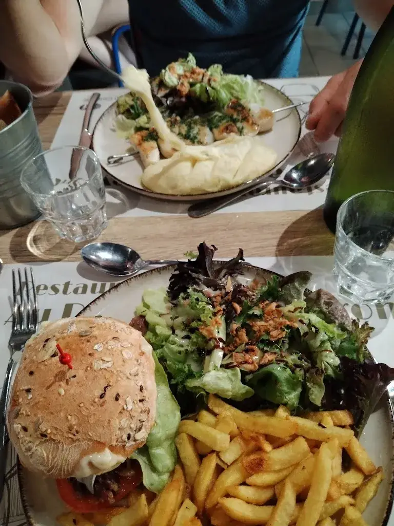 marina viarouge_Au Parfum d'Aveyron_Calmont_recensione