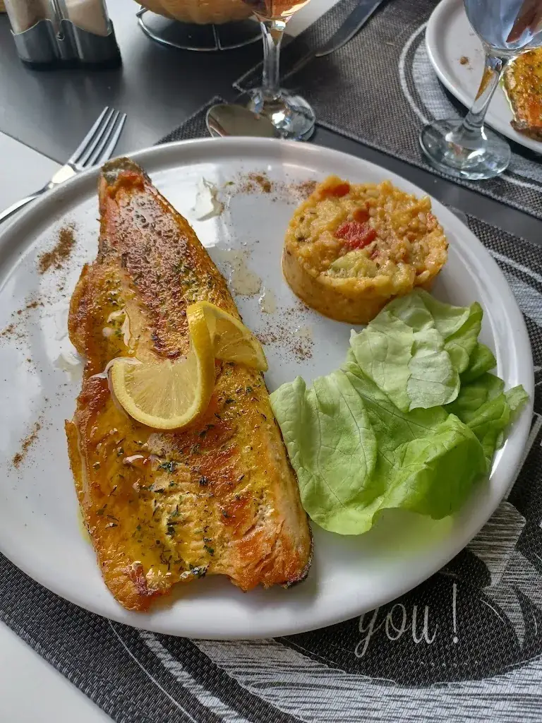 Lionel Capde_La Guinguette_Prévinquières_review