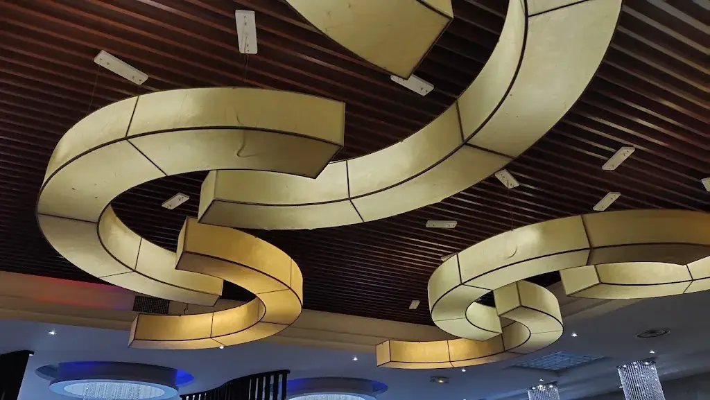 Jinto louis_Wikolyn_Baillargues_review