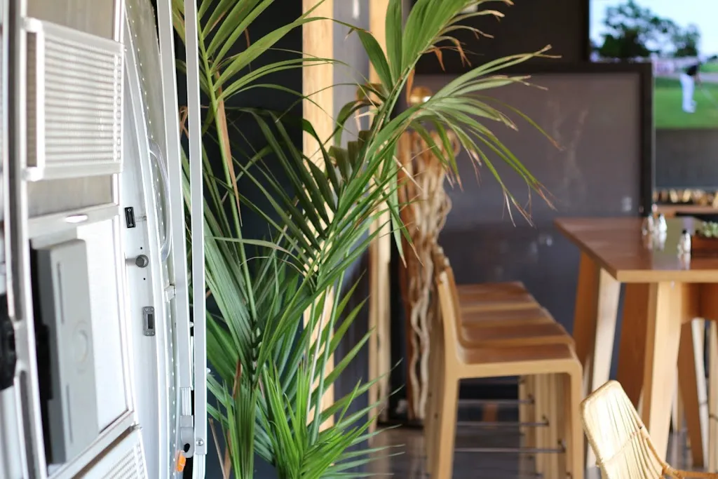 Birdie "resto-bar-music" restaurant in Baillargues