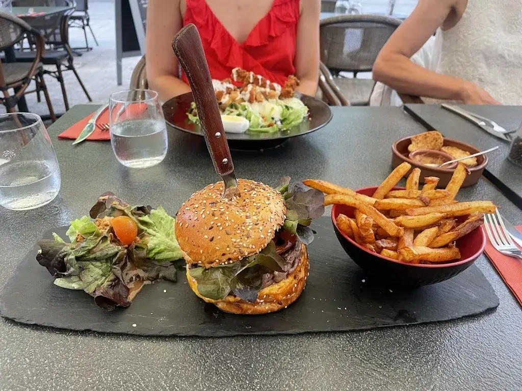 Eléonore Noiret_L'inimi'table_Mauguio_review