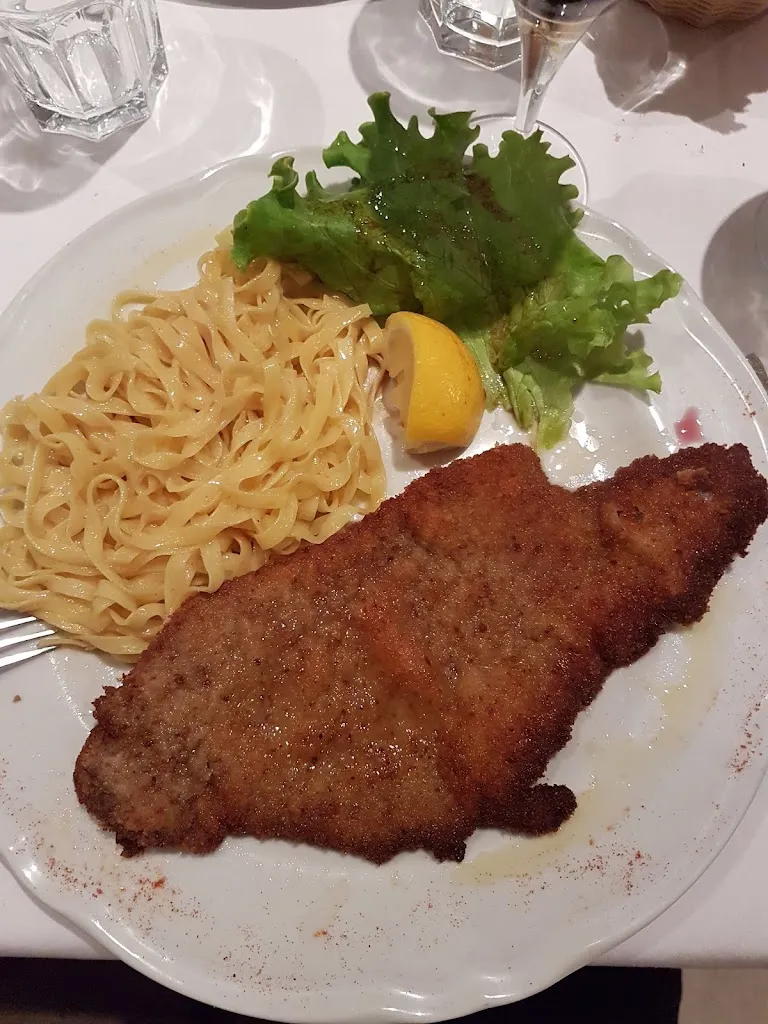 Yannick G Mac'Forell Mr le Baron_Il Romantico_Castries_review