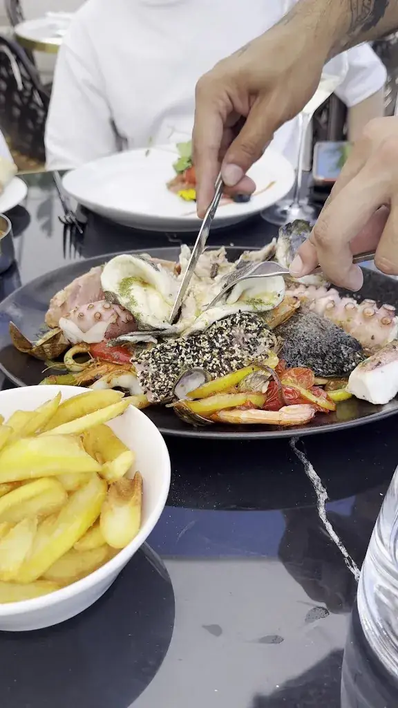 Marc Akra_La Maison de Beaulieu_Beaulieu-sur-Mer_review