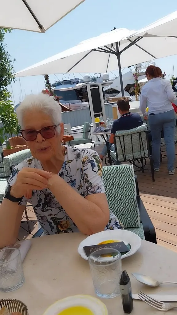 Ambrosia_Beaulieu-sur-Mer_slider_image_2