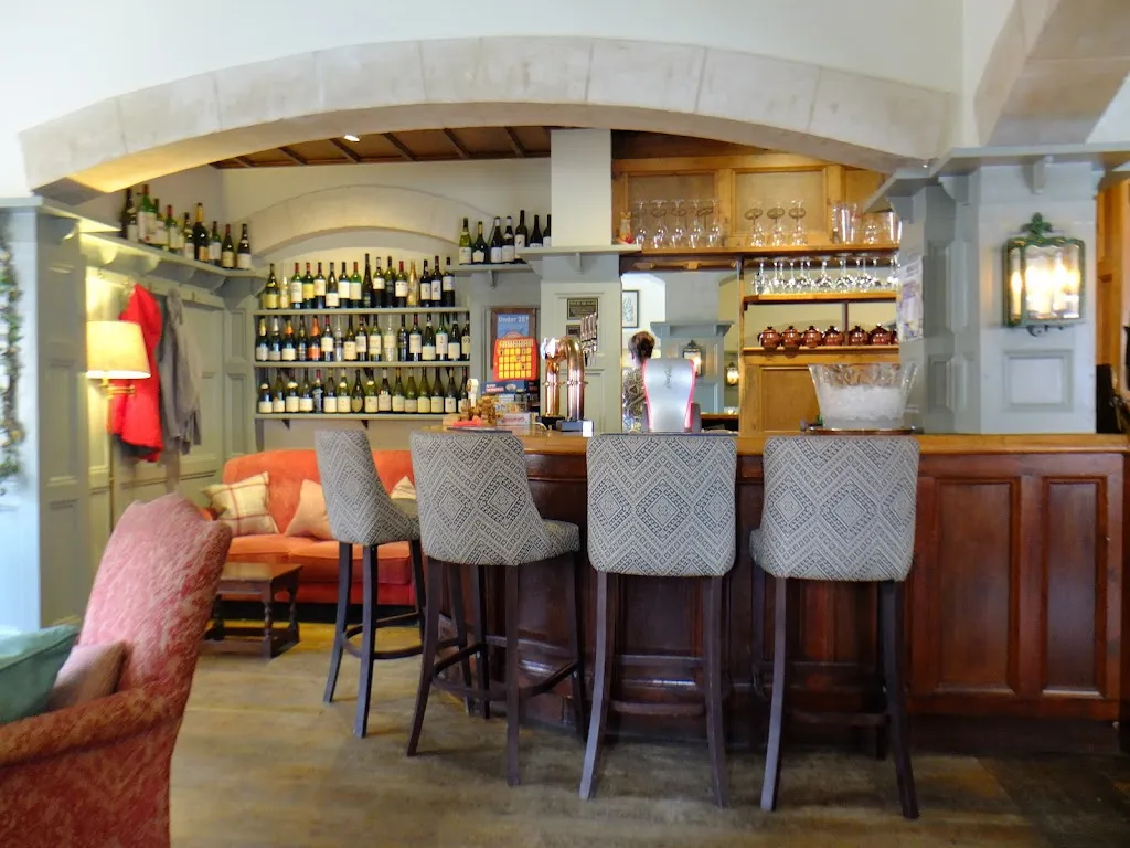 David White_Monty's Inn_Kingdom_review