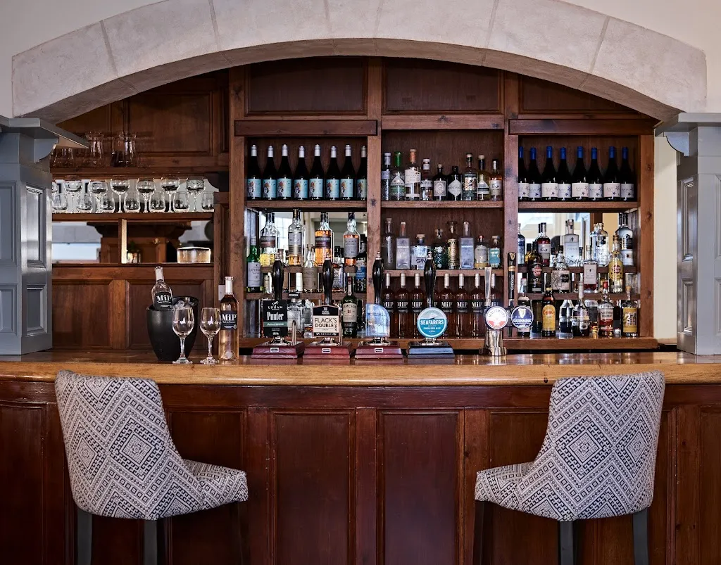 Monty's Inn restaurante en Kingdom