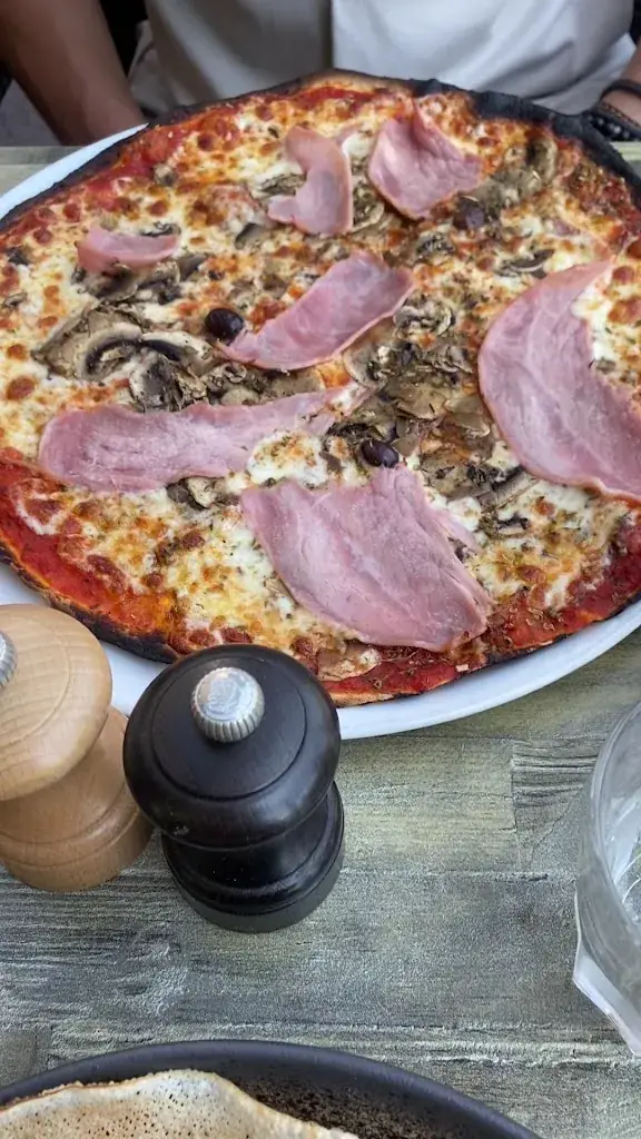 Le Pointu_Beaulieu-sur-Mer_slider_image_2