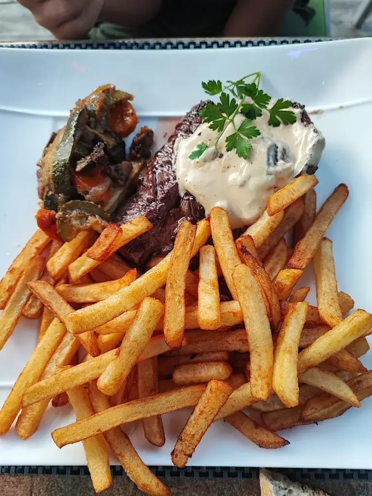 Menu_Pré du bonheur_Fougax-et-Barrineuf_image_9