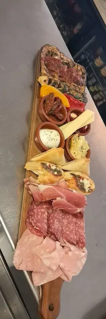 Al Cantuccio_Beaucaire_slider_image_2