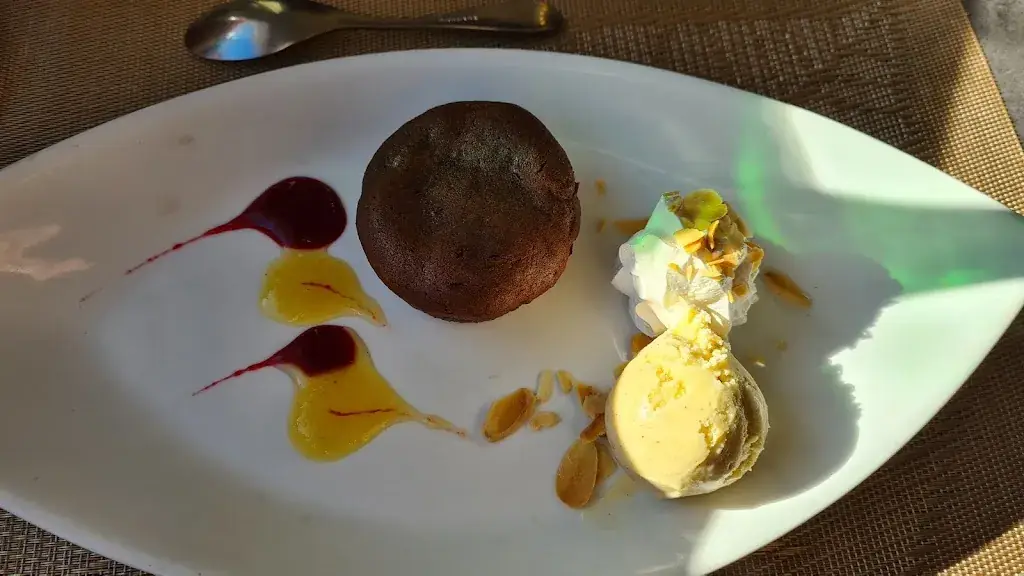 Auberge de l'Amandin_Beaucaire_slider_image_3