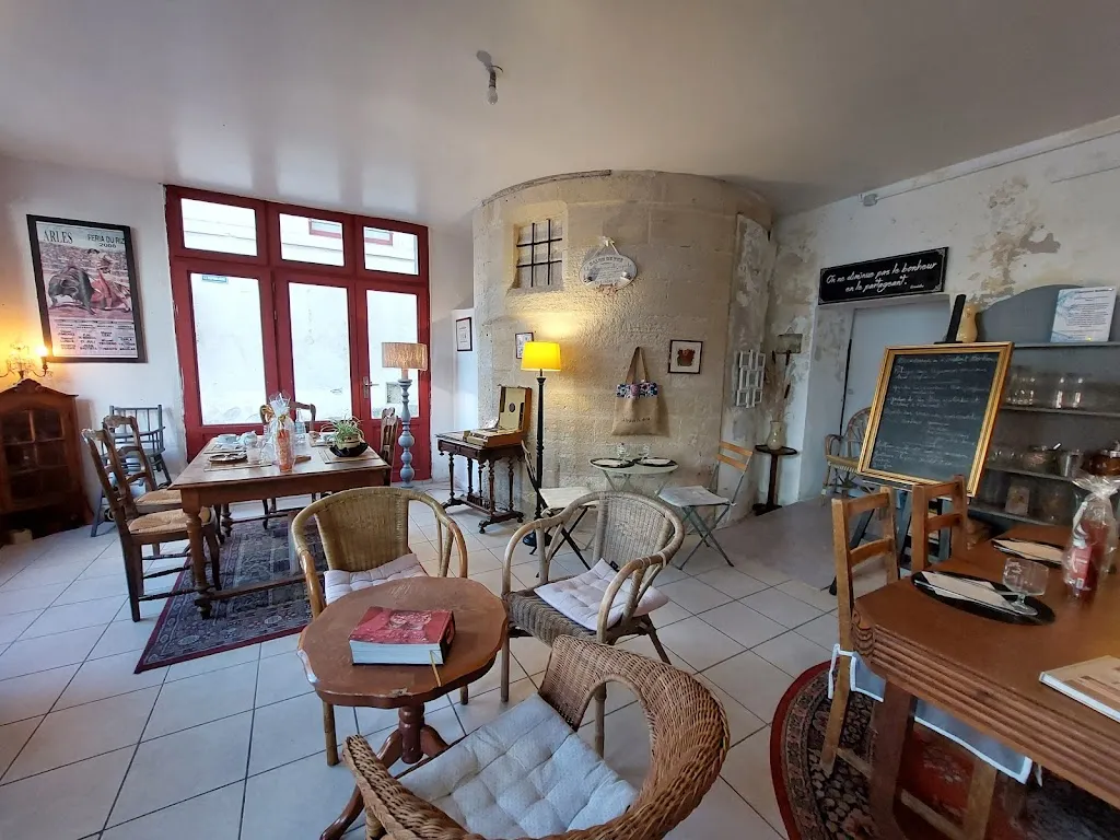 Mo Bee_L'instant Bonheur_Beaucaire_review