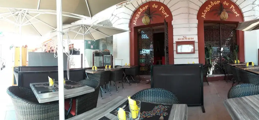 Mogador Du Port restaurante en Beaucaire