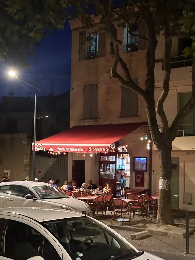 Gonzalo Núñez_IL VESUVIO_Beaucaire_review