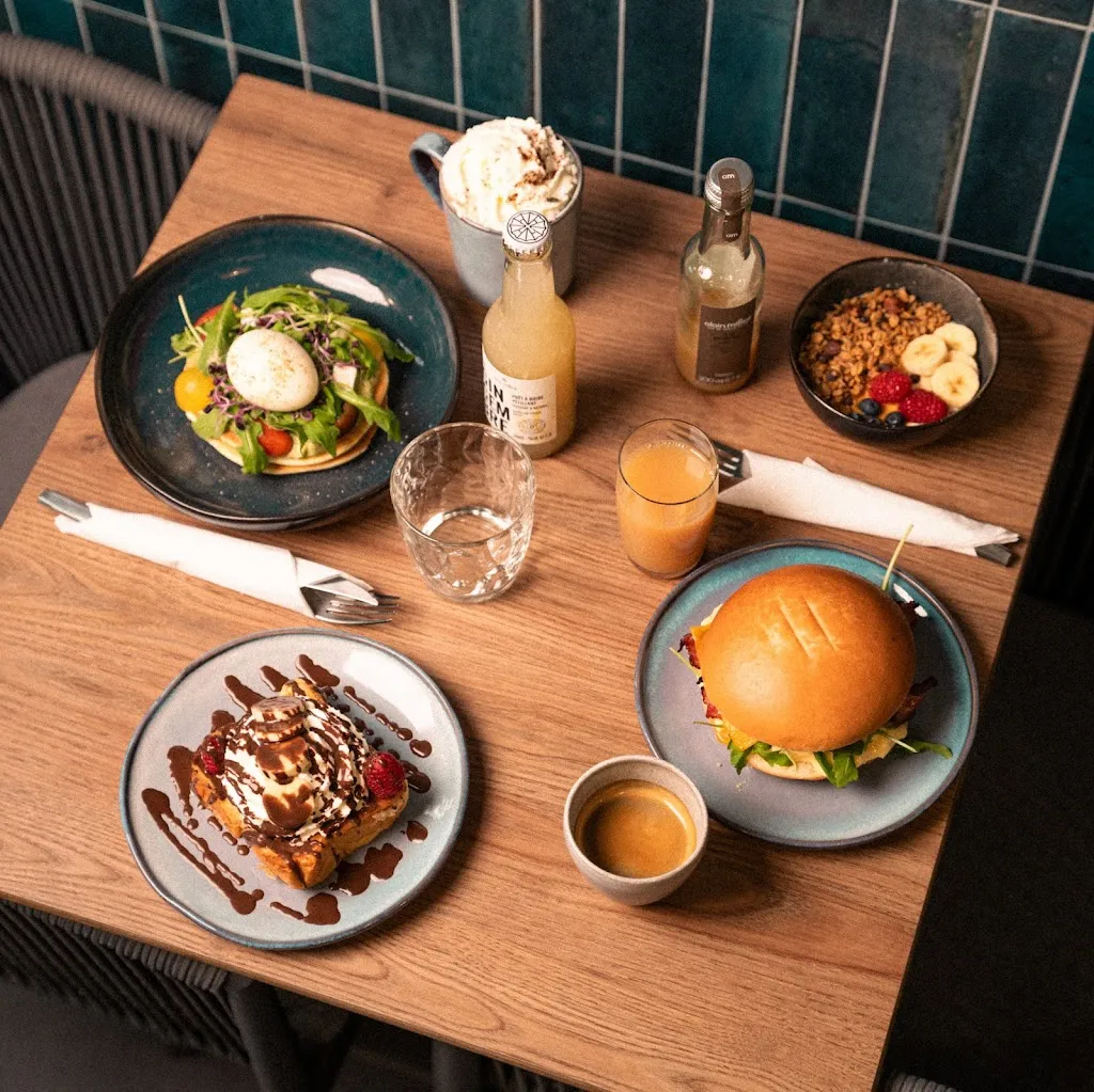 Le Sam_Beaucaire_slider_image_2