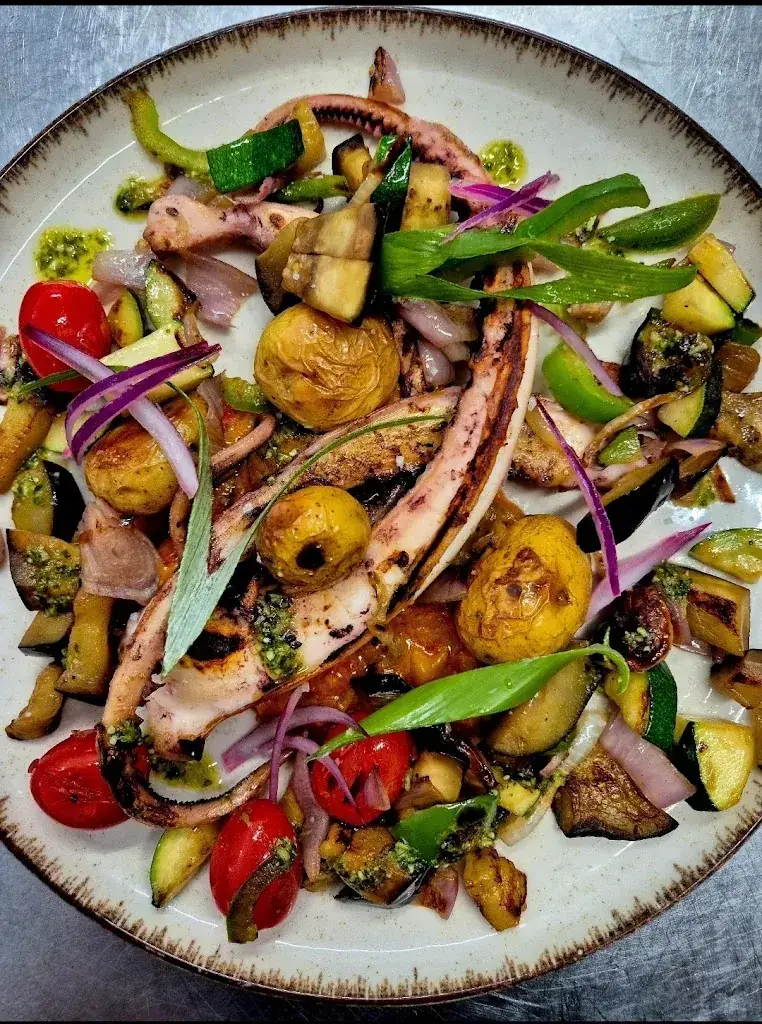 Le Chalet des Sports_Beaucaire_slider_image_3