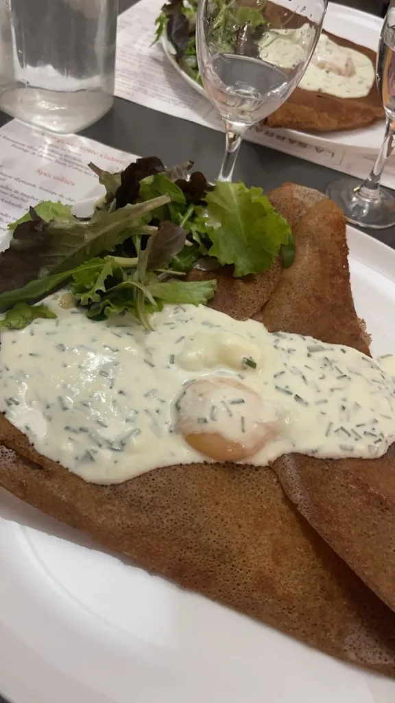 Johanna VALLON_La Sarrasine_Roussillon_recensione