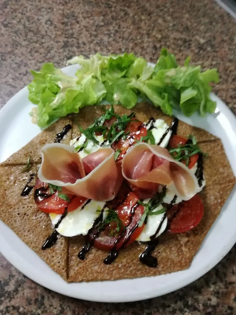 La Sarrasine_Roussillon_slider_image_2