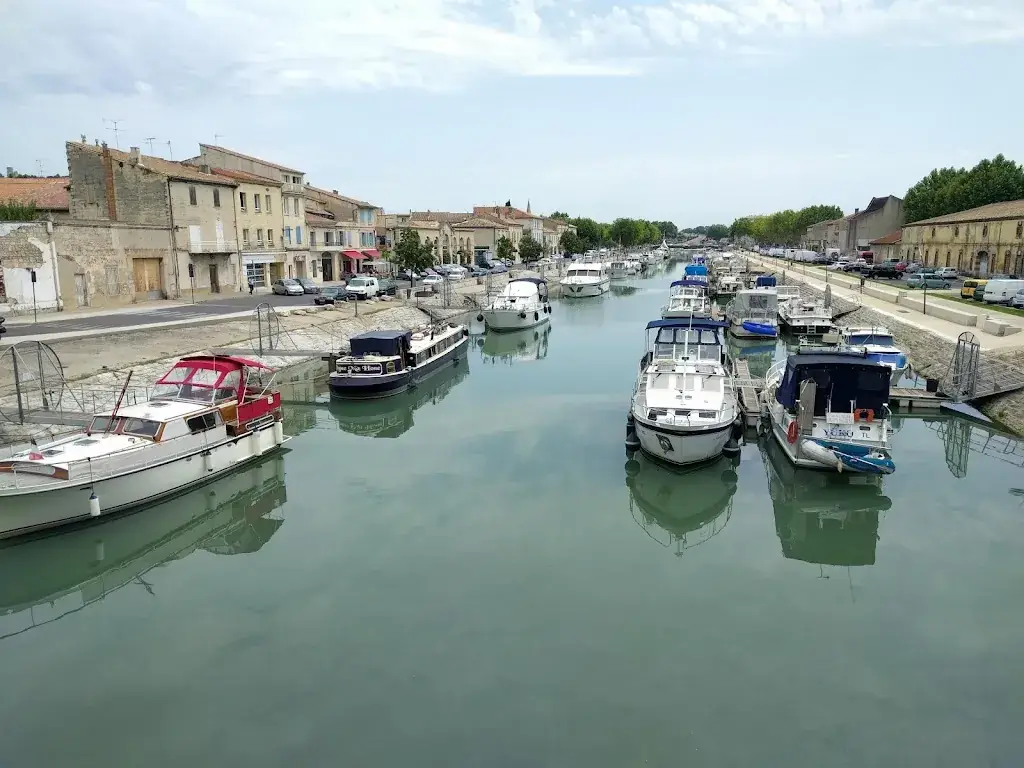 Sadji Guy_Beaucaire_slider_image_1