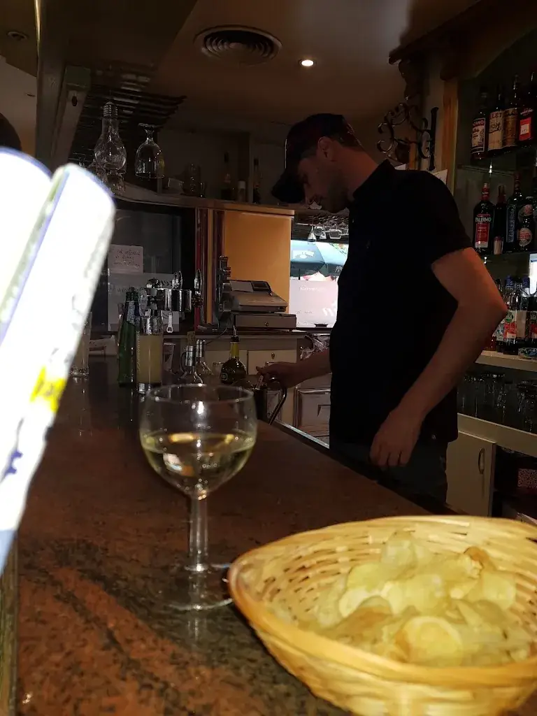 Sadji Guy_Beaucaire_slider_image_2