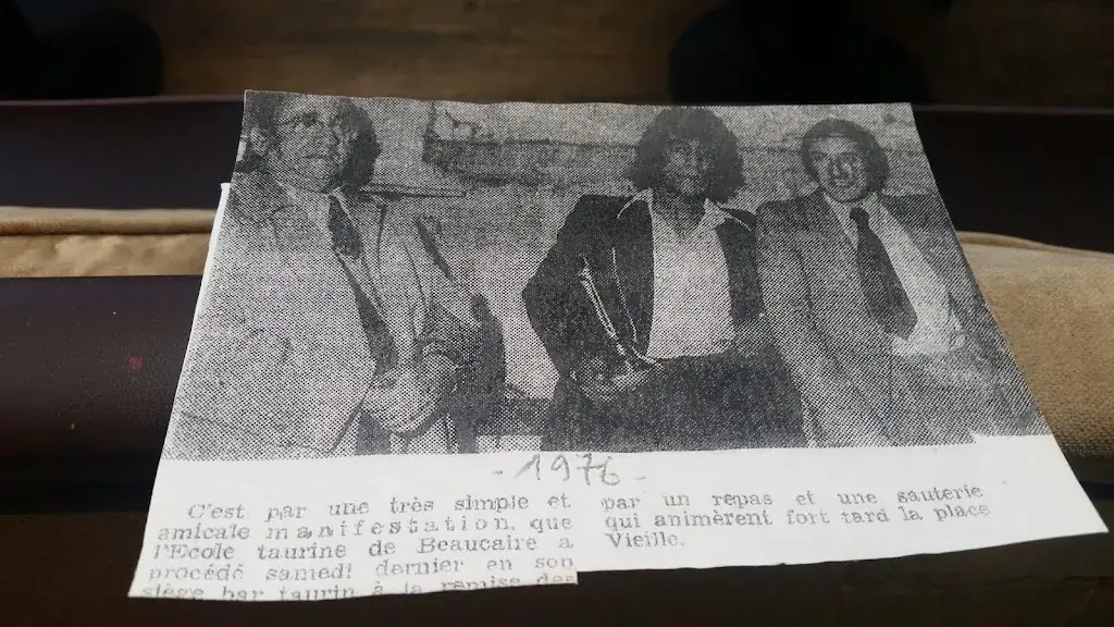 Sadji Guy_Beaucaire_slider_image_3