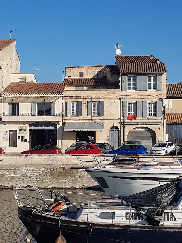 Le Riva_Beaucaire_slider_image_2