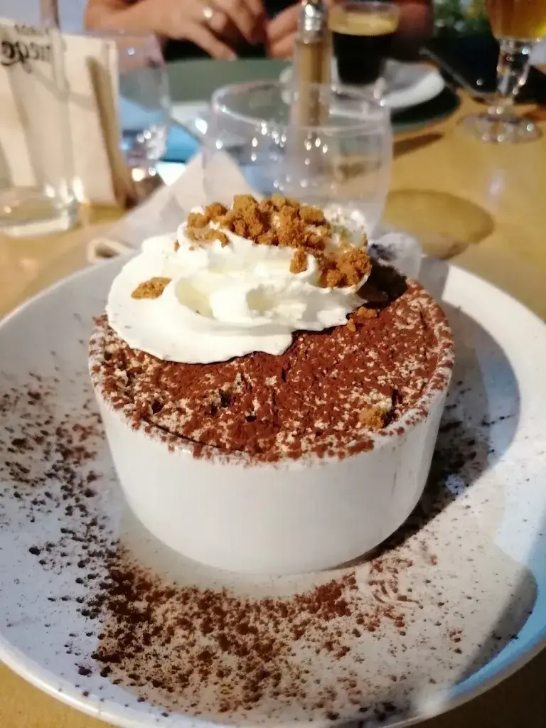 Arne Beck_Bistro La Caseta_Tarascon_review