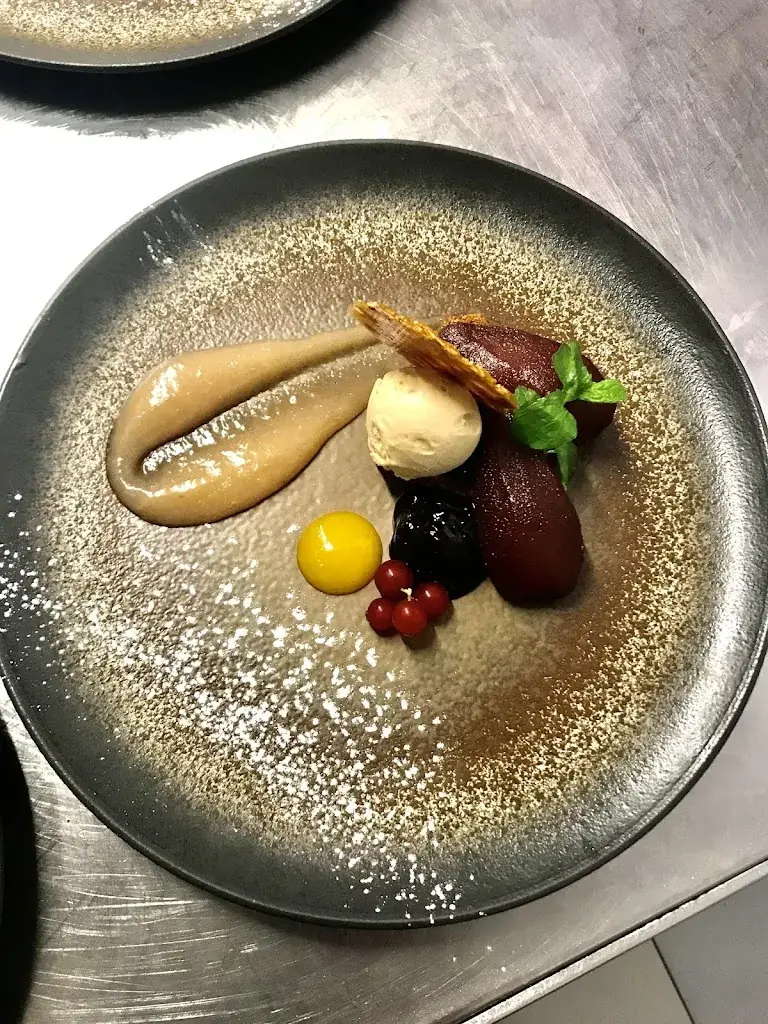 Auberge de l'Abbaye_Villemagne-l'Argentière_slider_image_2