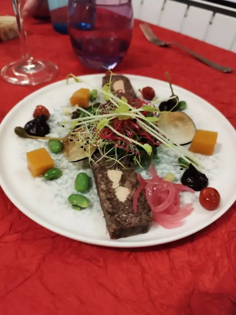 Auberge de l'Abbaye_Villemagne-l'Argentière_slider_image_3