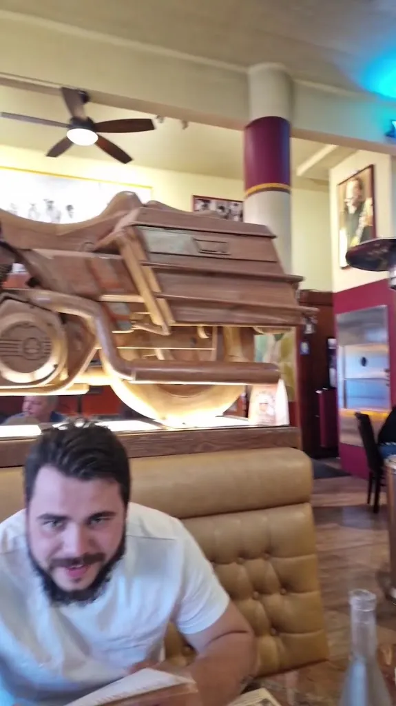 L Artichaud_Hérépian_slider_image_2