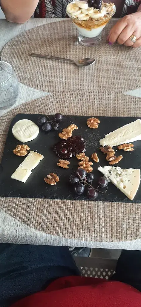 Menu_Restaurant La Parenthèse_Lamalou-les-Bains_image_3