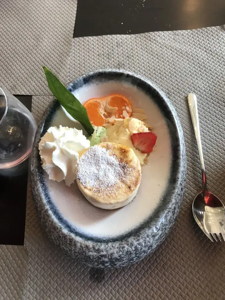 Brigitte Robert_Le Seriguet_Belmont-sur-Rance_review