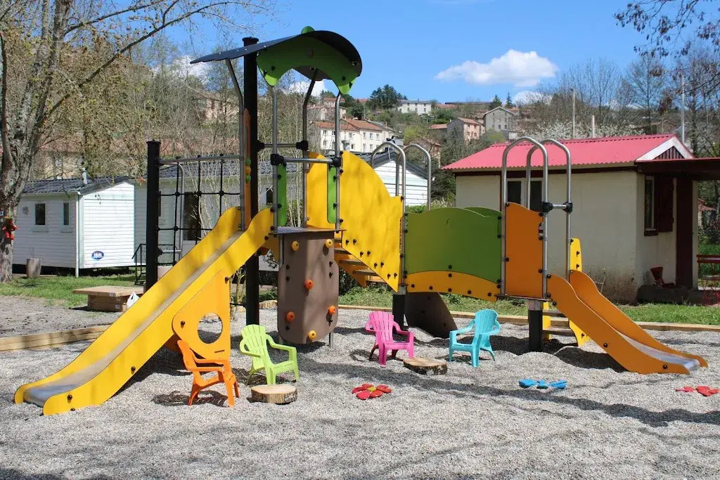 Camping Belmont sur Rance Vert Lavande restaurant in Belmont-sur-Rance