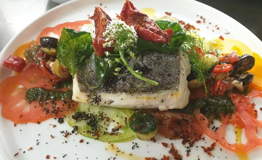 Auberge de la Tour_Combret_slider_image_3