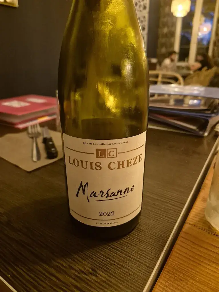 L B_Au P'tit Robin_Roussillon_review