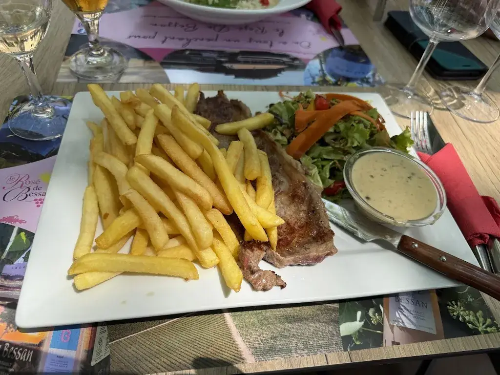 Luka Jospin_Food Family Brasserie Restaurant - Bessan 34550_Bessan_review