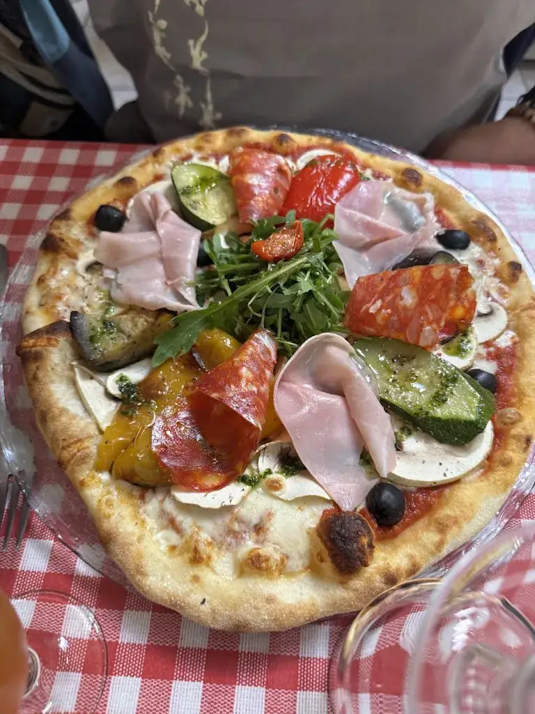 Menu_l'Ostello restaurant pizzeria_Bessan_image_3