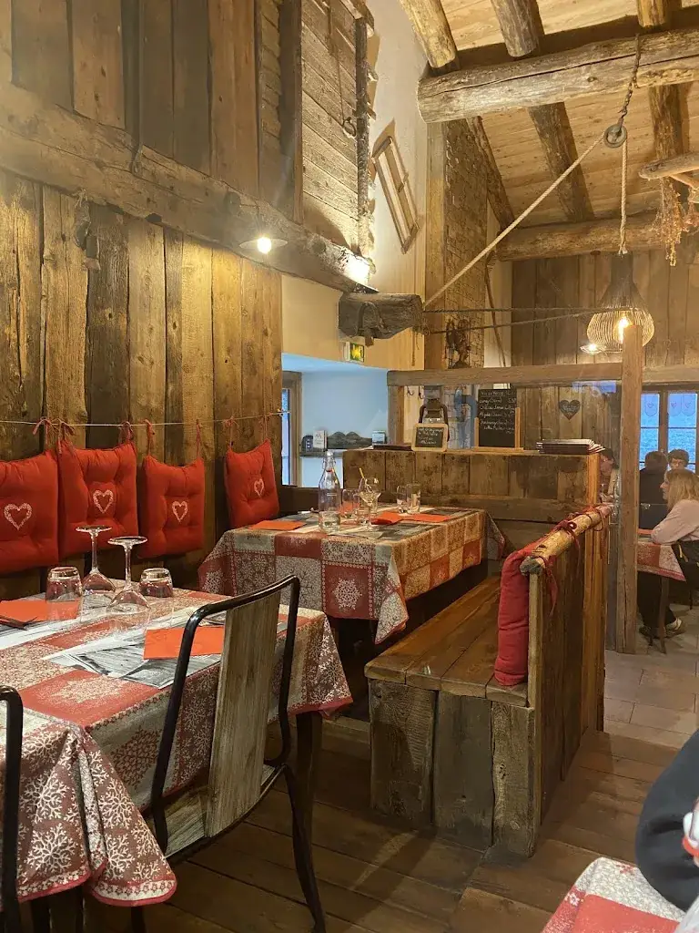 raoul bistoufly_RESTAURANT LA LODZE_Bessans_review