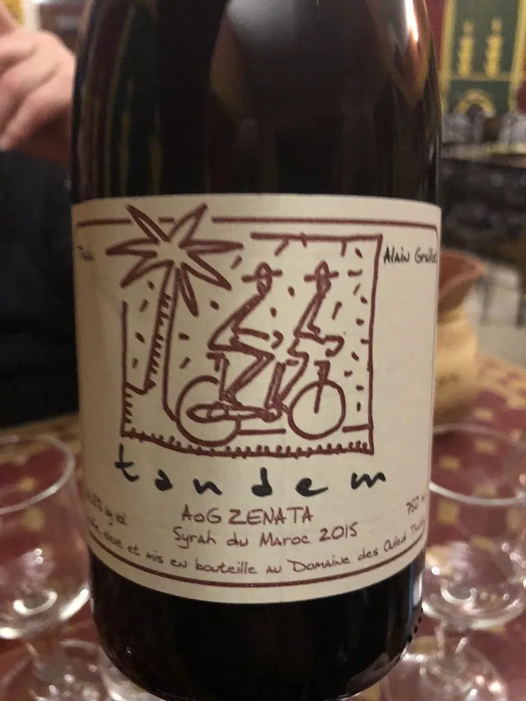 Menu_hotel restaurant l'acilya gastronomie marocaine_Roussillon_image_1