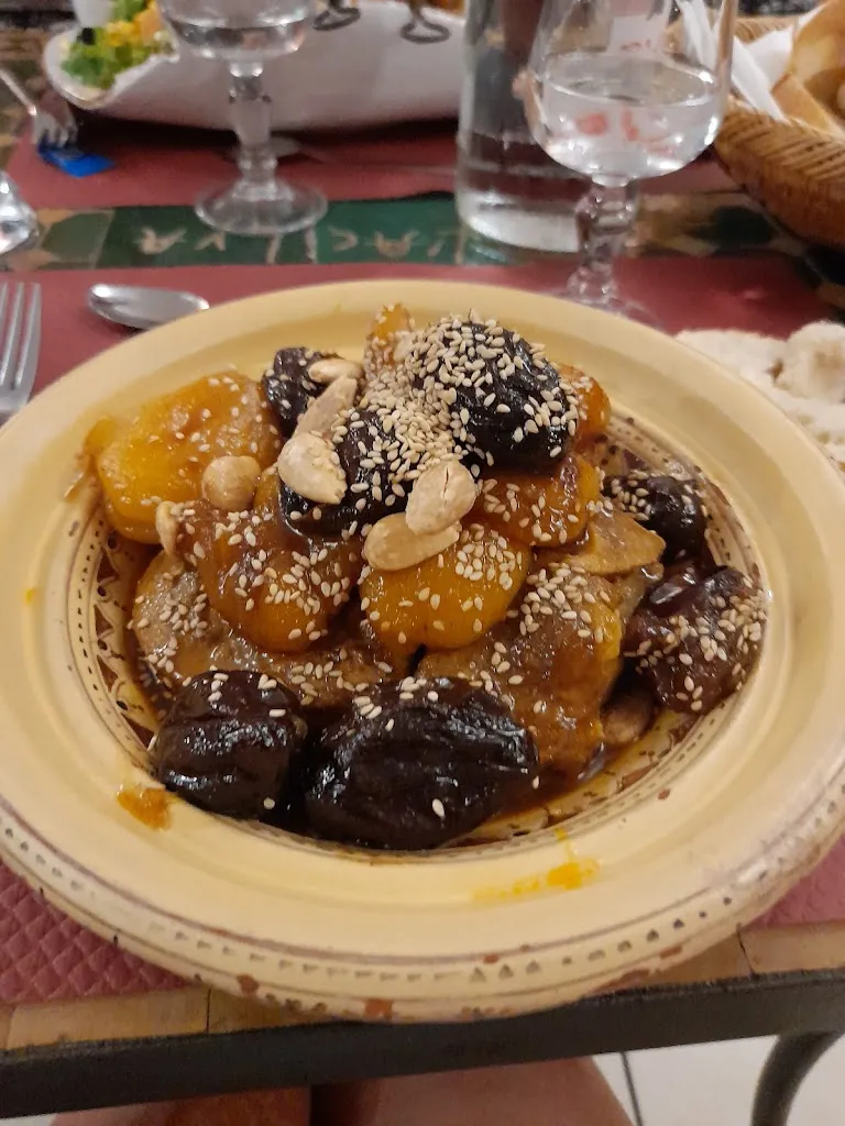 Menu_hotel restaurant l'acilya gastronomie marocaine_Roussillon_image_6