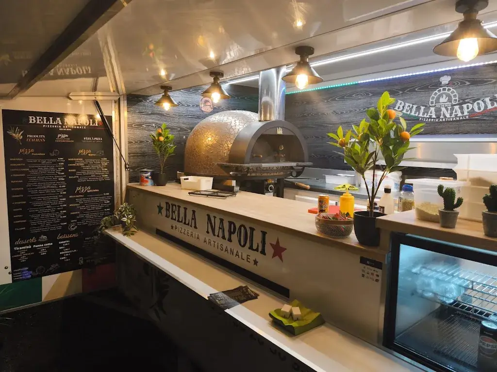 Bella Napoli camion pizza_Valserhône_slider_image_1