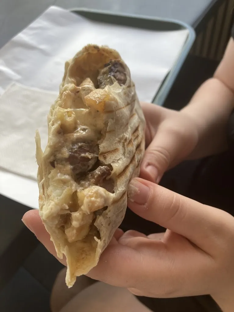 Elliot Hunt_Le Classico_Valserhône_review