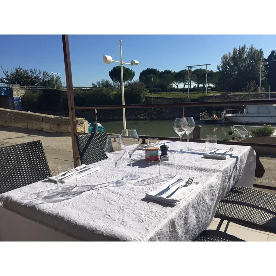 La Halte Nautique_Bellegarde_slider_image_1