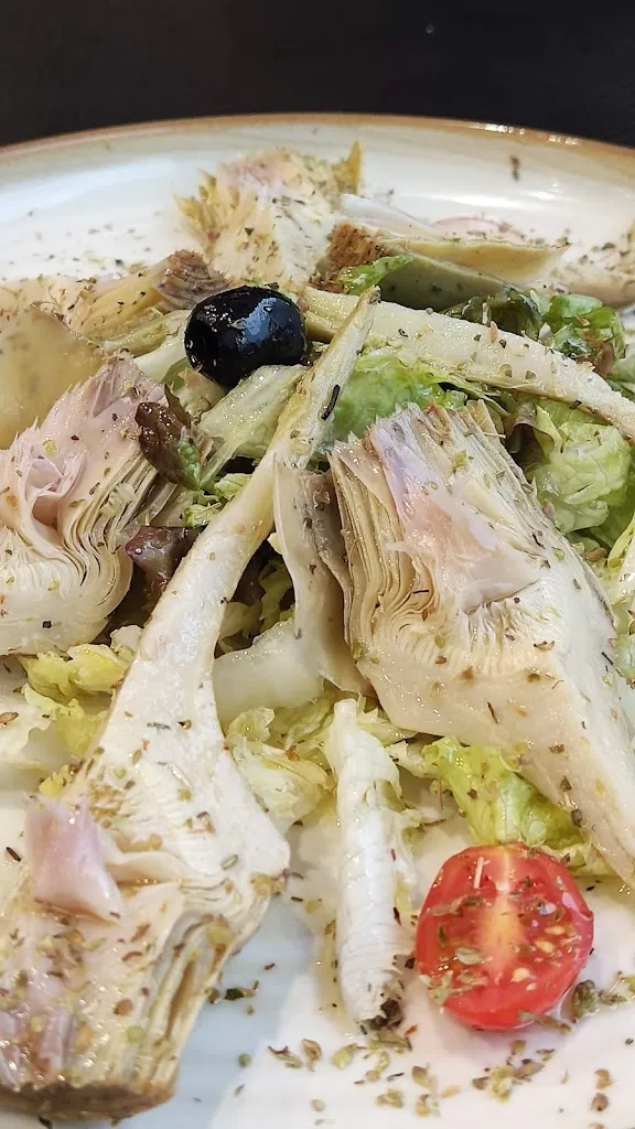 Hang Nguyen NAMO AMITABHA_Le Milano - Restaurant | Pizzeria_Valserhône_review